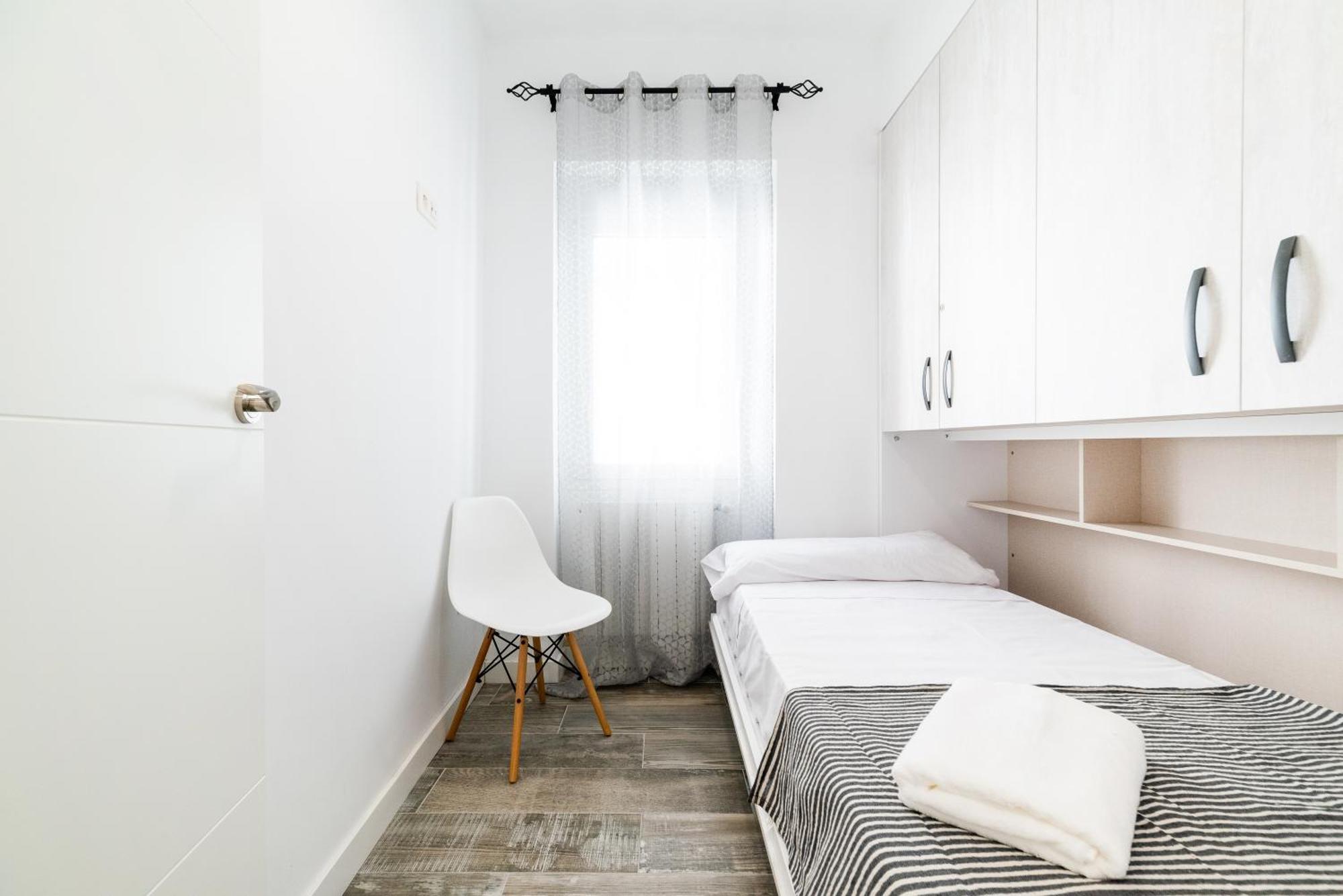 Pajaritos Suites Junto A Centro, Estacion De Tren Y Plaza De Toros 格拉纳达 外观 照片