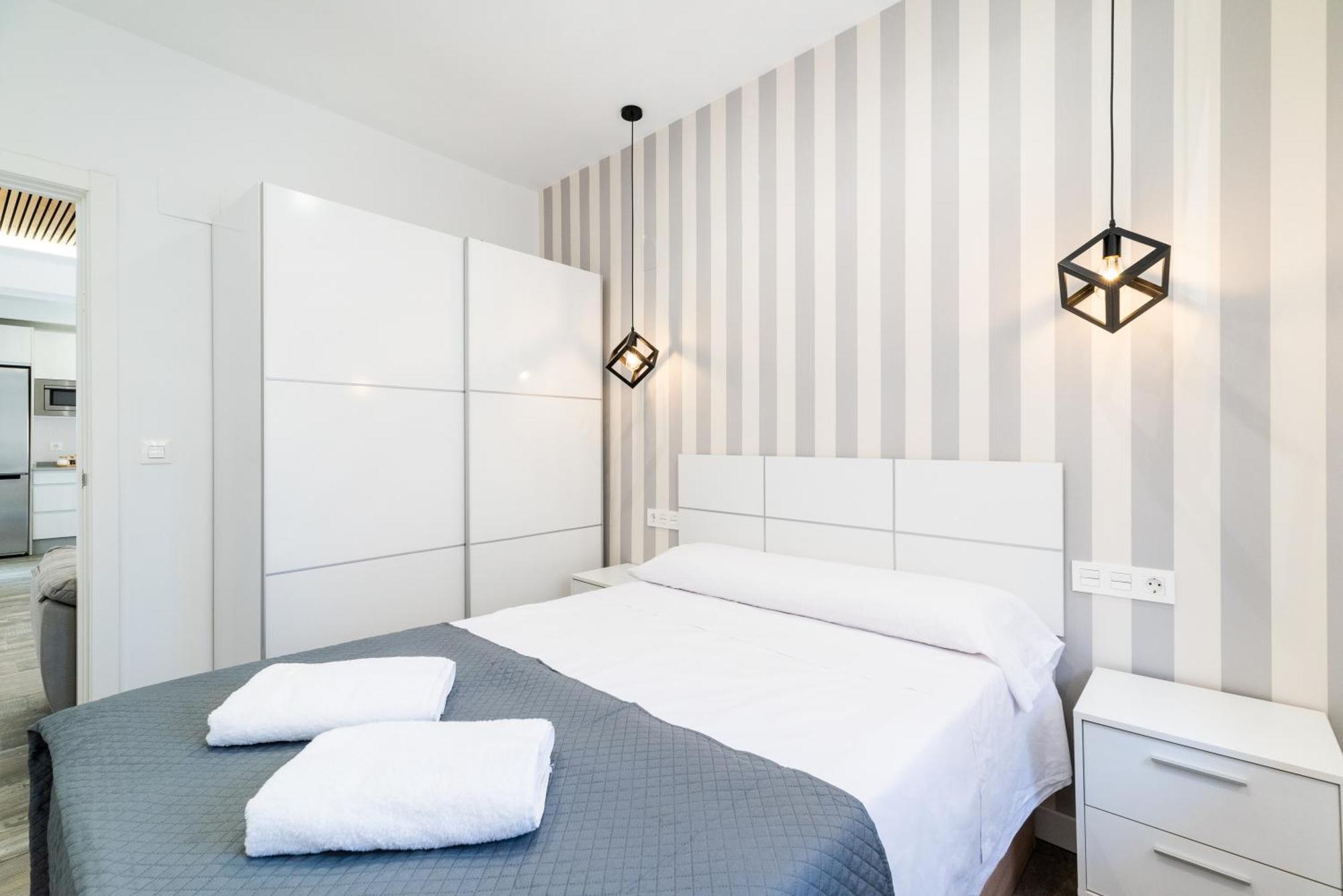 Pajaritos Suites Junto A Centro, Estacion De Tren Y Plaza De Toros 格拉纳达 外观 照片