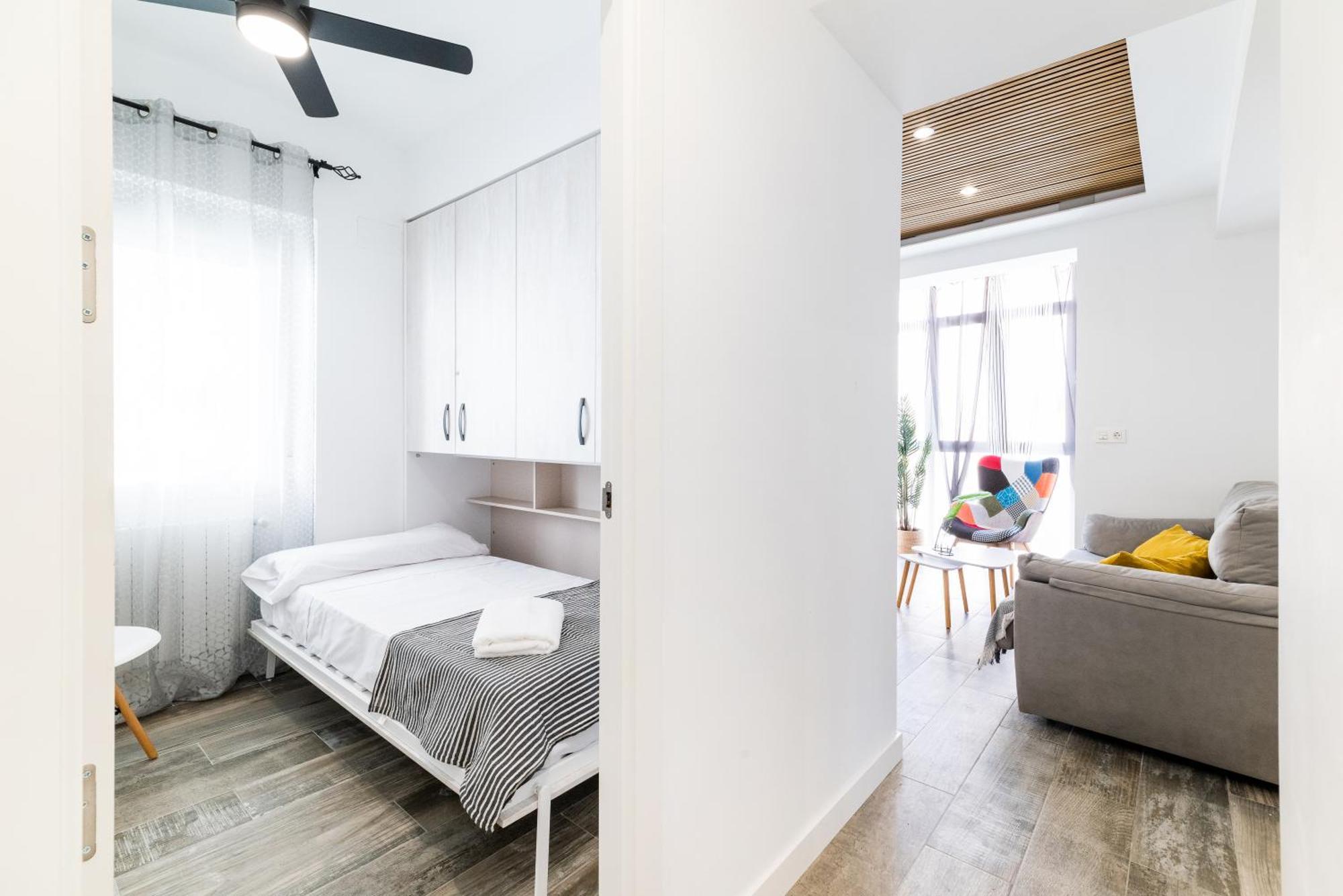 Pajaritos Suites Junto A Centro, Estacion De Tren Y Plaza De Toros 格拉纳达 外观 照片
